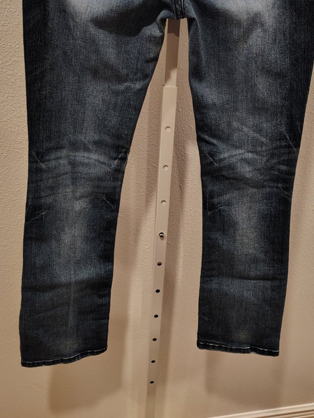 Miss Me Jeans Size 30 Mid-Rise Slim Boot Short Inseam 32 Thick Stitch Stretch - Picture 4 of 11